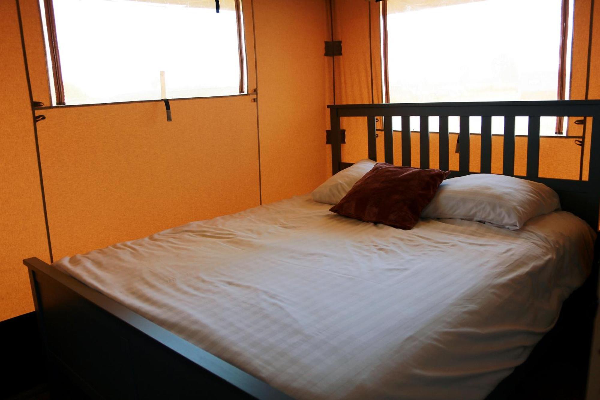Luxury Lake Lodge Alphen  Luaran gambar
