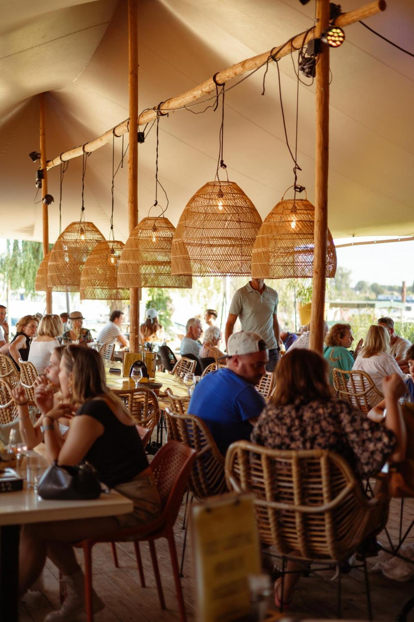 Luxury Lake Lodge Alphen  Luaran gambar